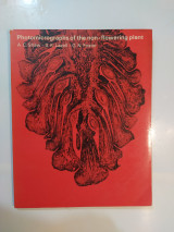 Photomicrographs of the non-flowering plant