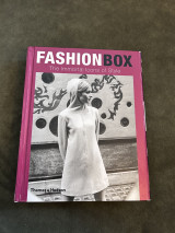 Fashion box the immortal icons of style