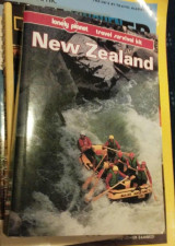 New Zealand : A Travel Survival Kit